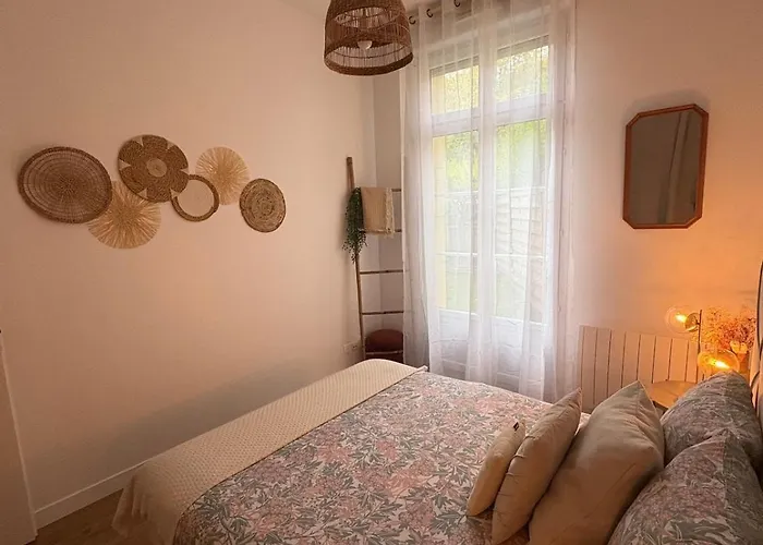 Apartmán With Garden - & Paris